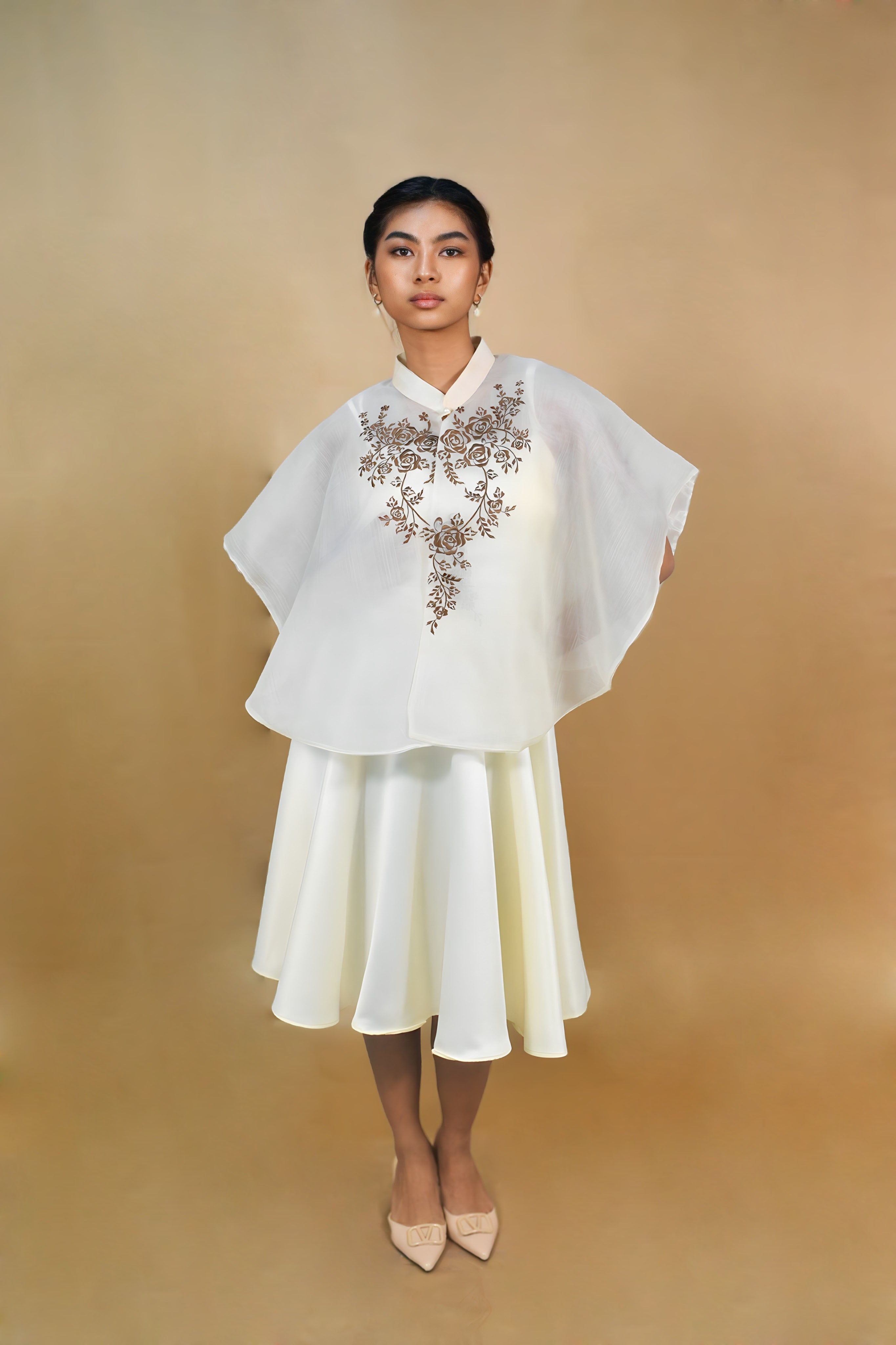 White Filipiniana Kimona