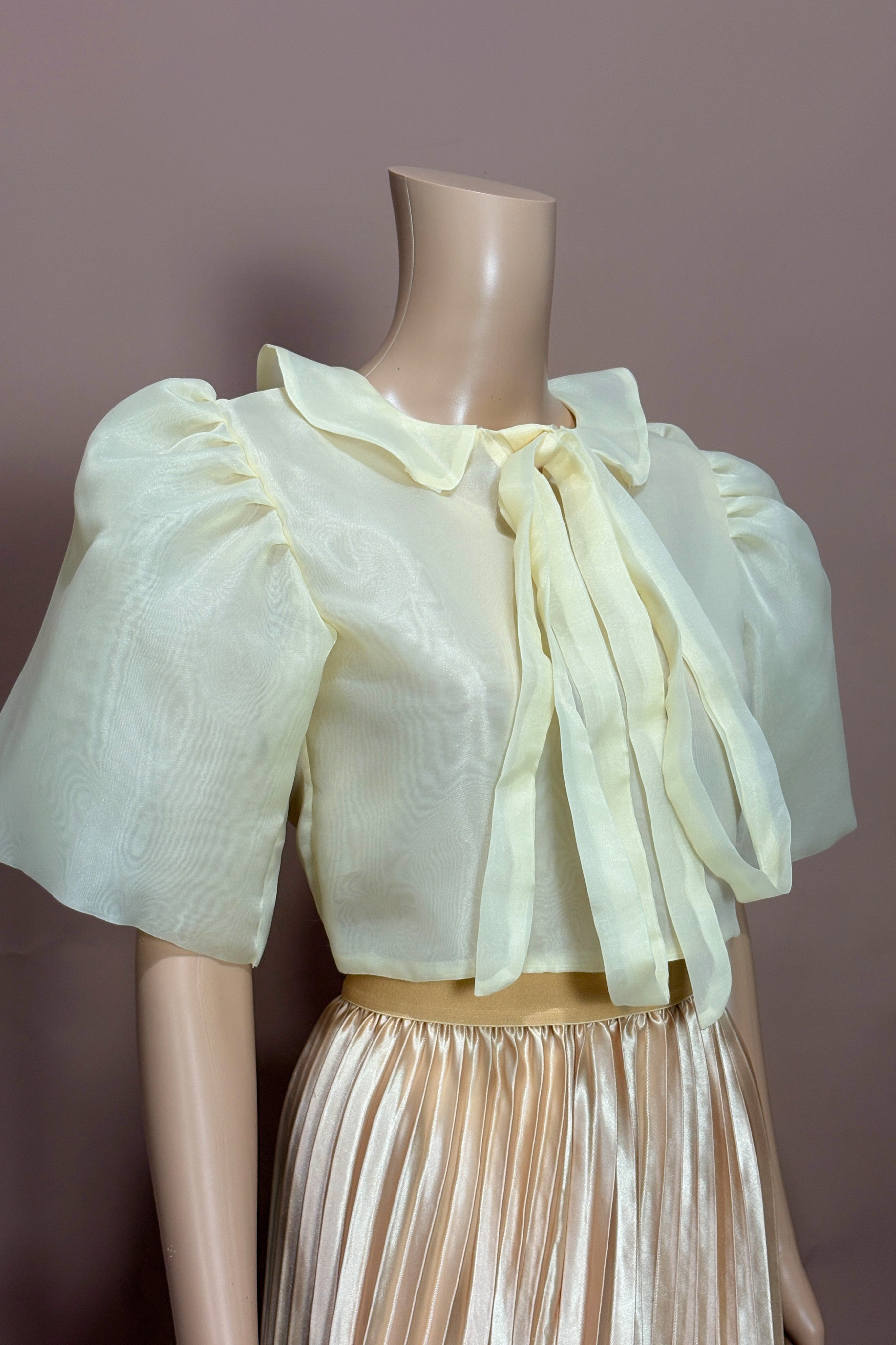 KLEA FILIPINIANA KIMONA