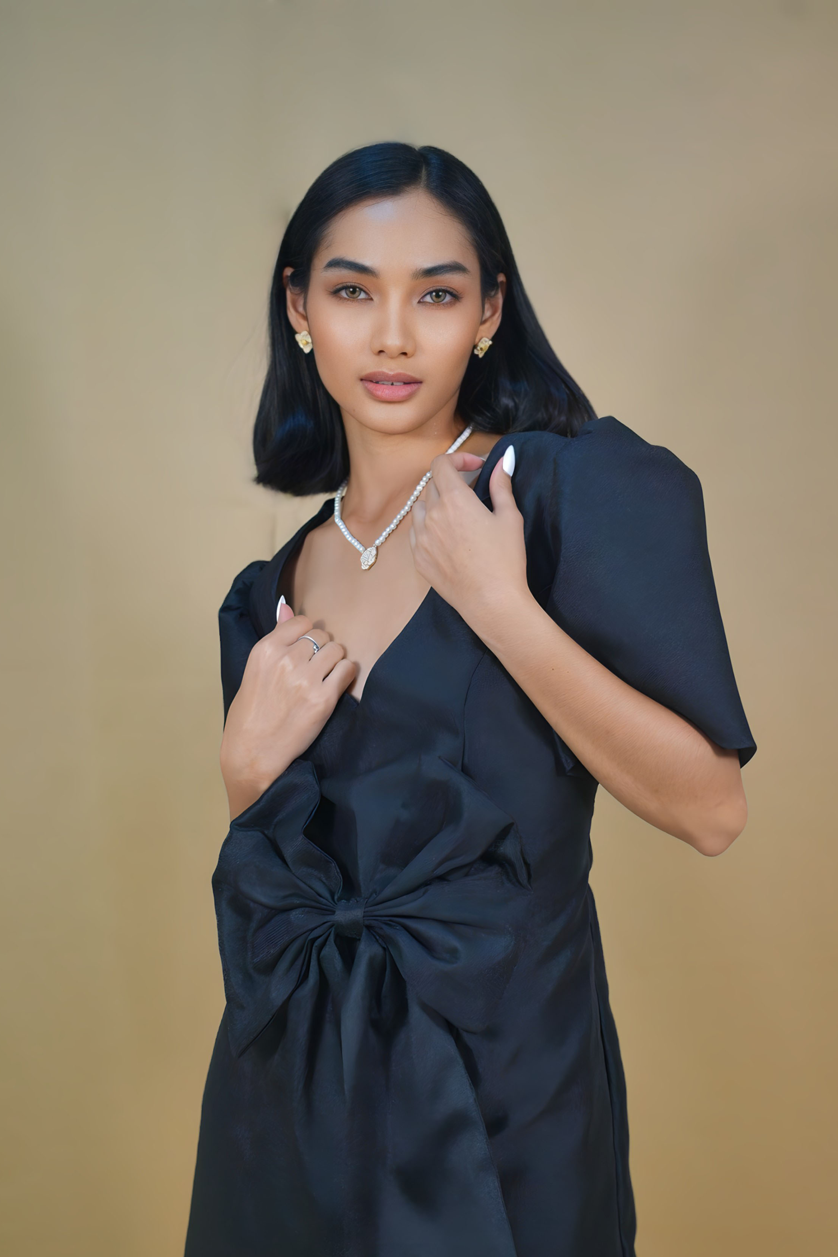 Elegant Black Filipiniana for Women with Ribbon Deisgn